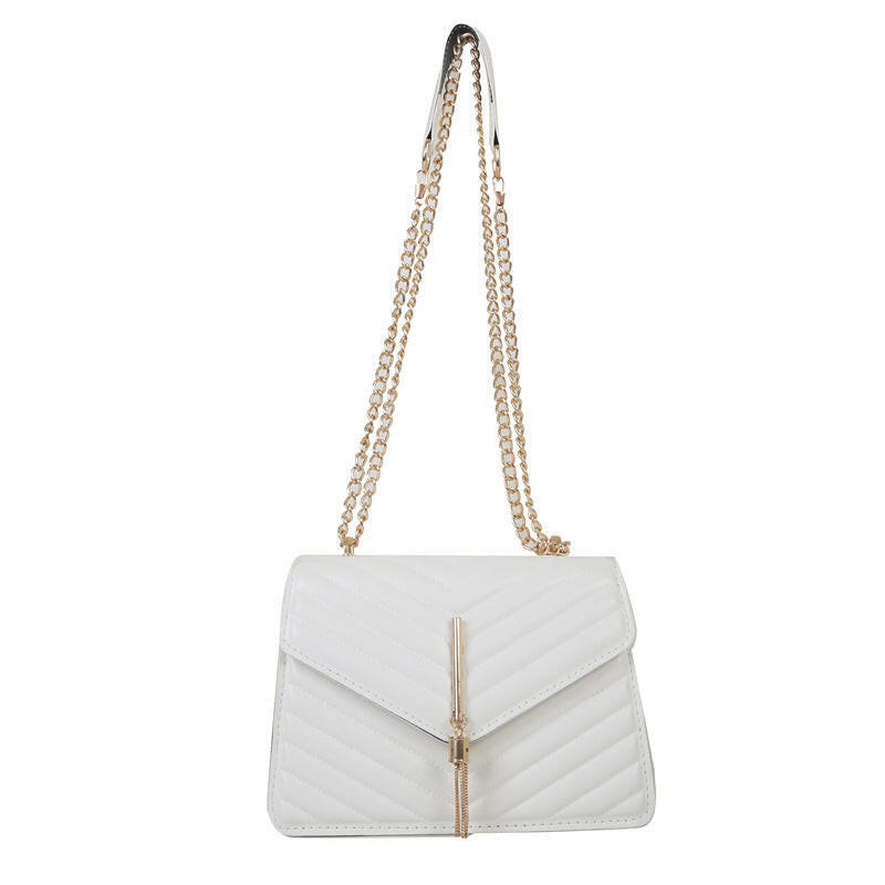 Chain Tassel Shoulder Crossbody Bags Women Fashion Small Square Bag.