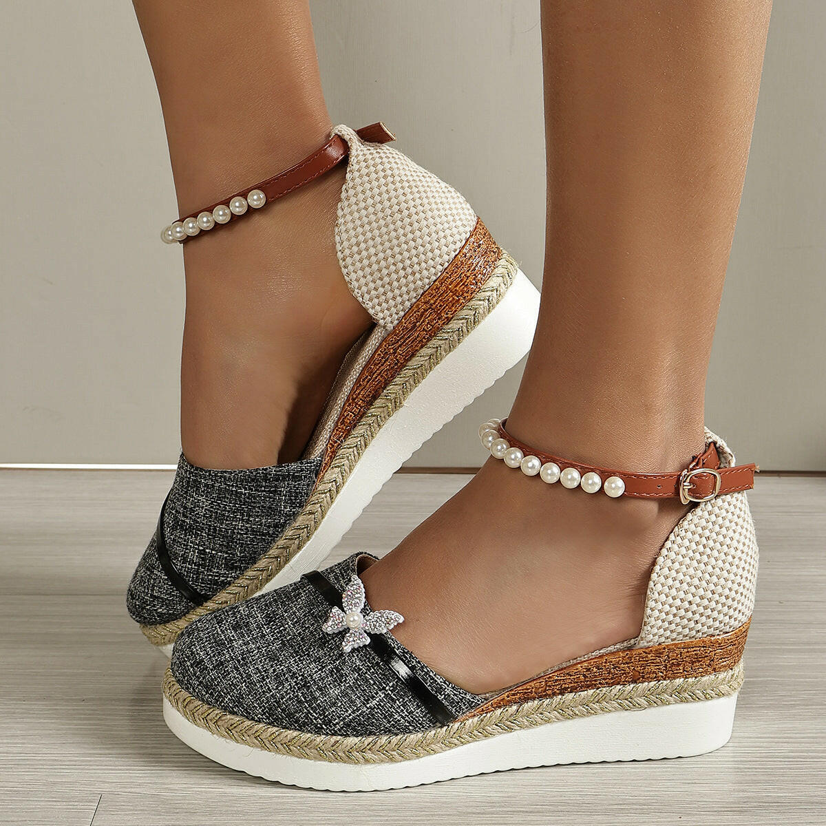 Women's Wedge Bow Sandals Straw Rope Woven.