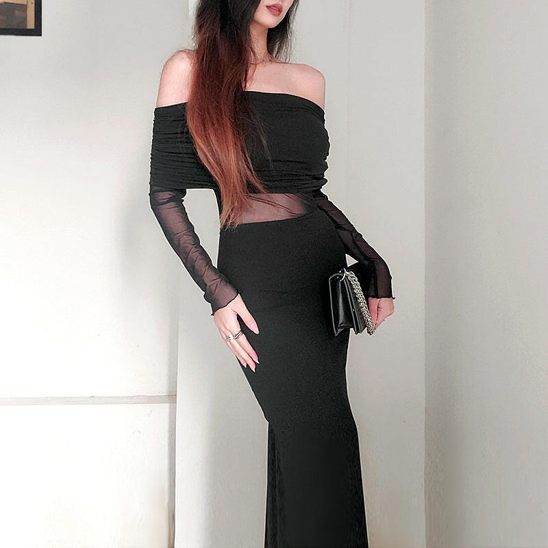 Women's Winter Sexy Off-the-shoulder Pleated Long Sleeve Polyester Dress.