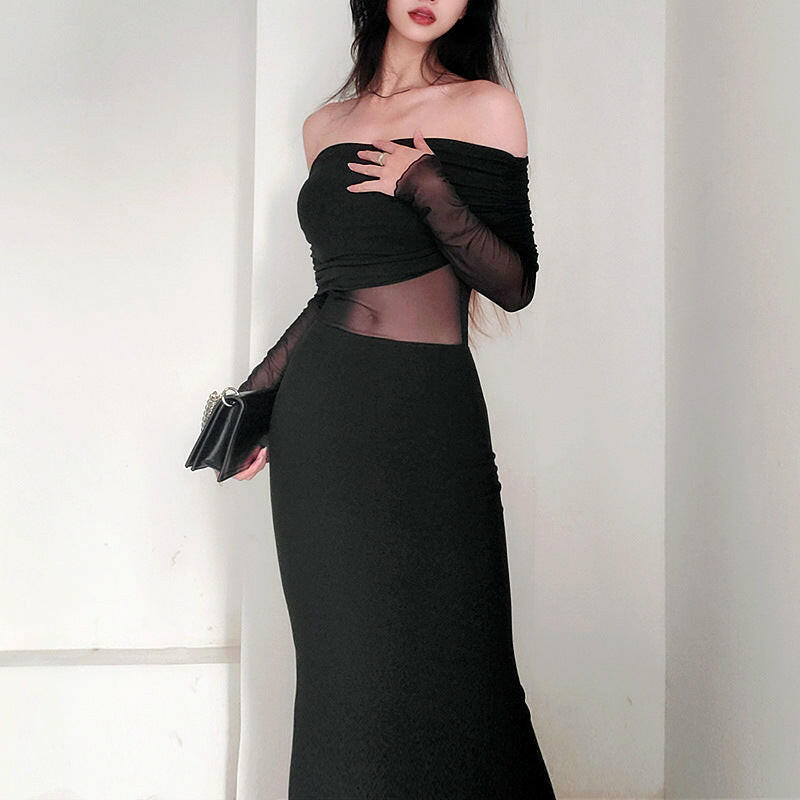 Women's Winter Sexy Off-the-shoulder Pleated Long Sleeve Polyester Dress.