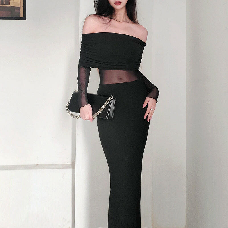 Women's Winter Sexy Off-the-shoulder Pleated Long Sleeve Polyester Dress.