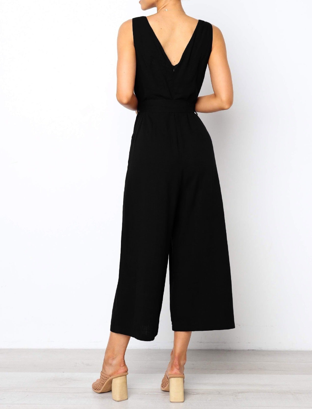 Tyra Jumpsuit - Black.