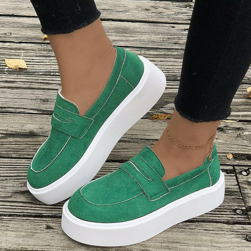 New Loafers Platform Round Toe Slip-on Shoes For Women Outdoor Casual Walking Shoes.