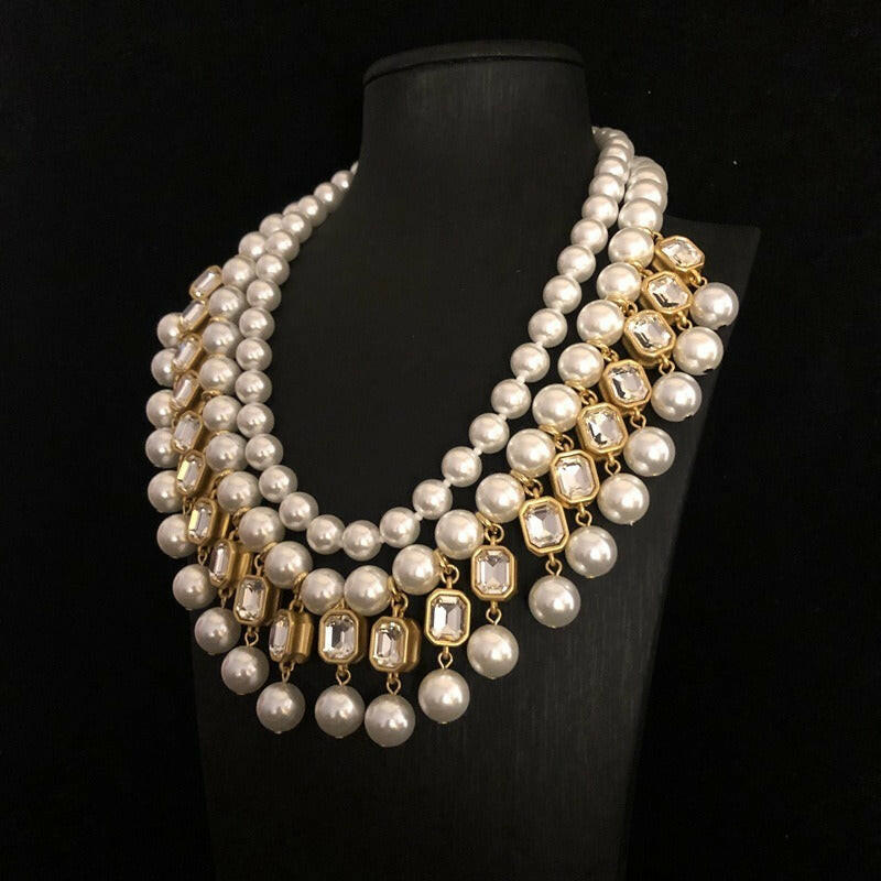 Gemstones pearl necklace