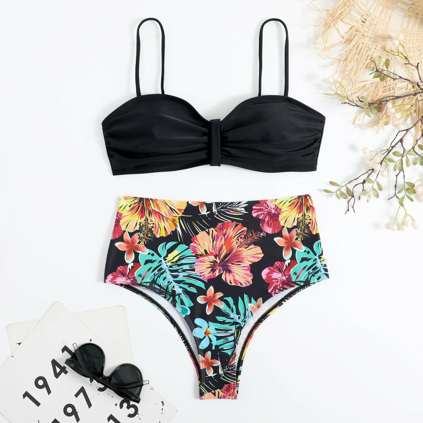 Swimwear Women Gather Bikini.