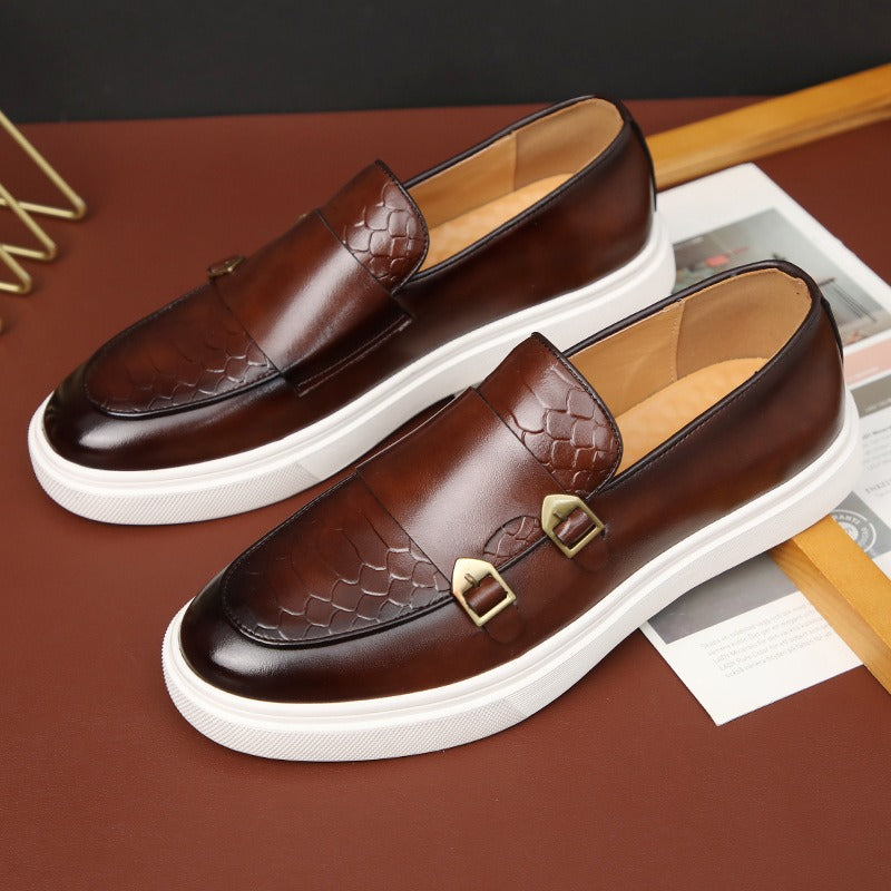 Fashionable casual leather shoes for men.