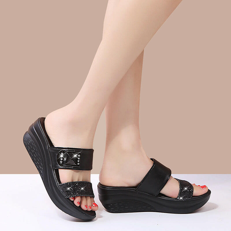 Women's Fashionable Sequins Platform Wedge Sandals.