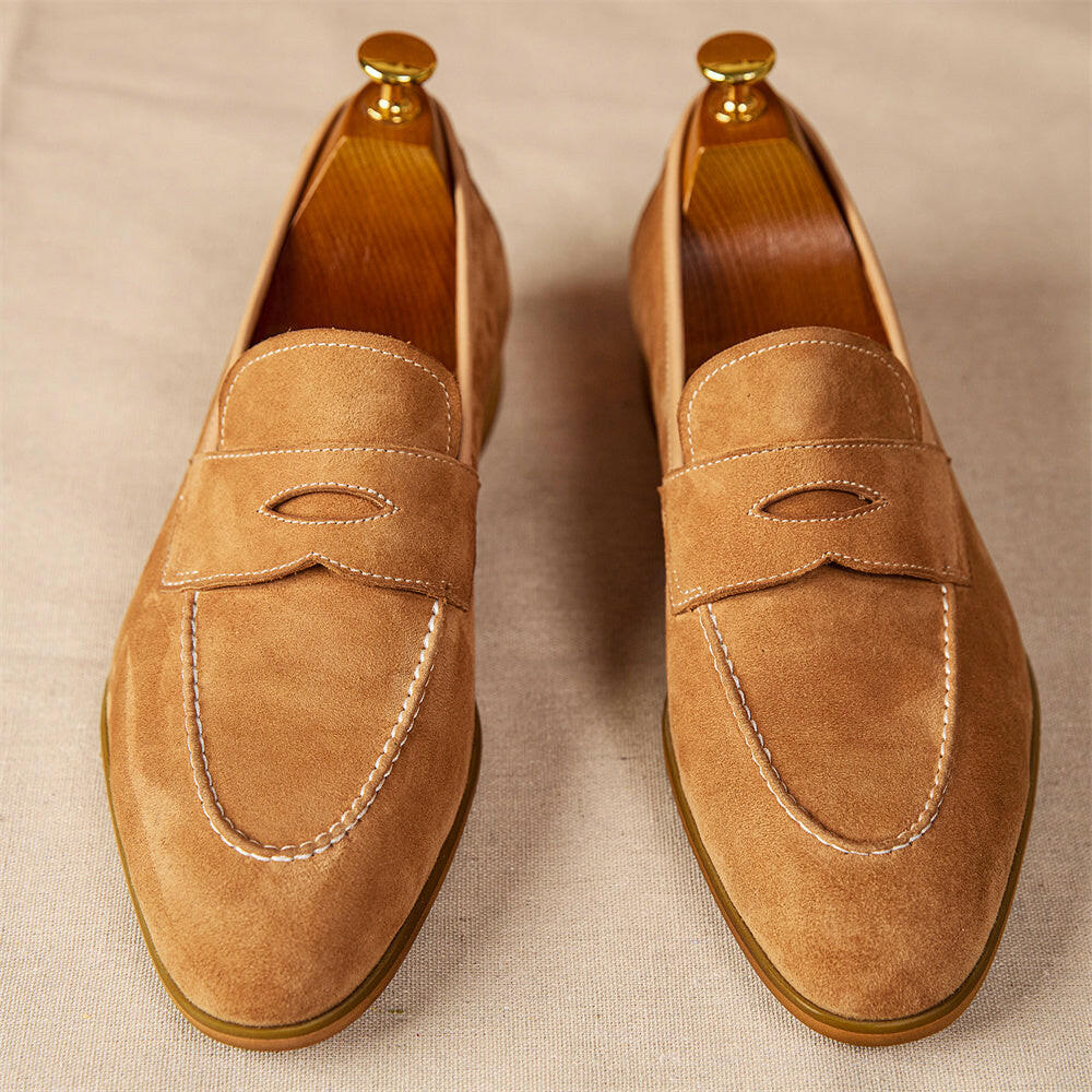 Men's Loafers With Round Toe Brown Suede.