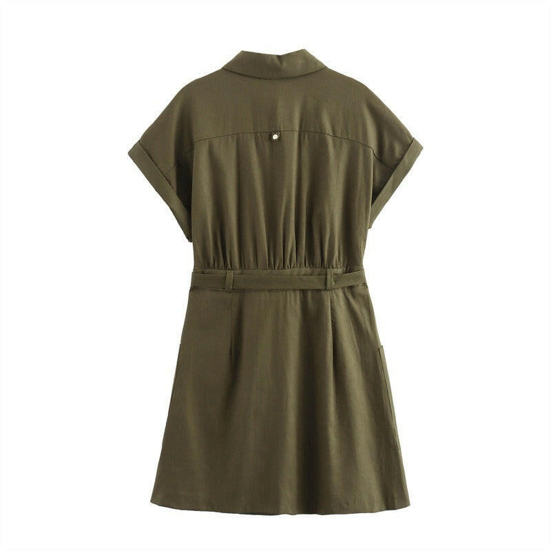 Flip collar short sleeved belt with linen dress decoration.