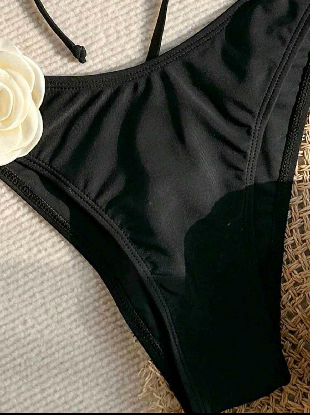 Split swimsuit bikini