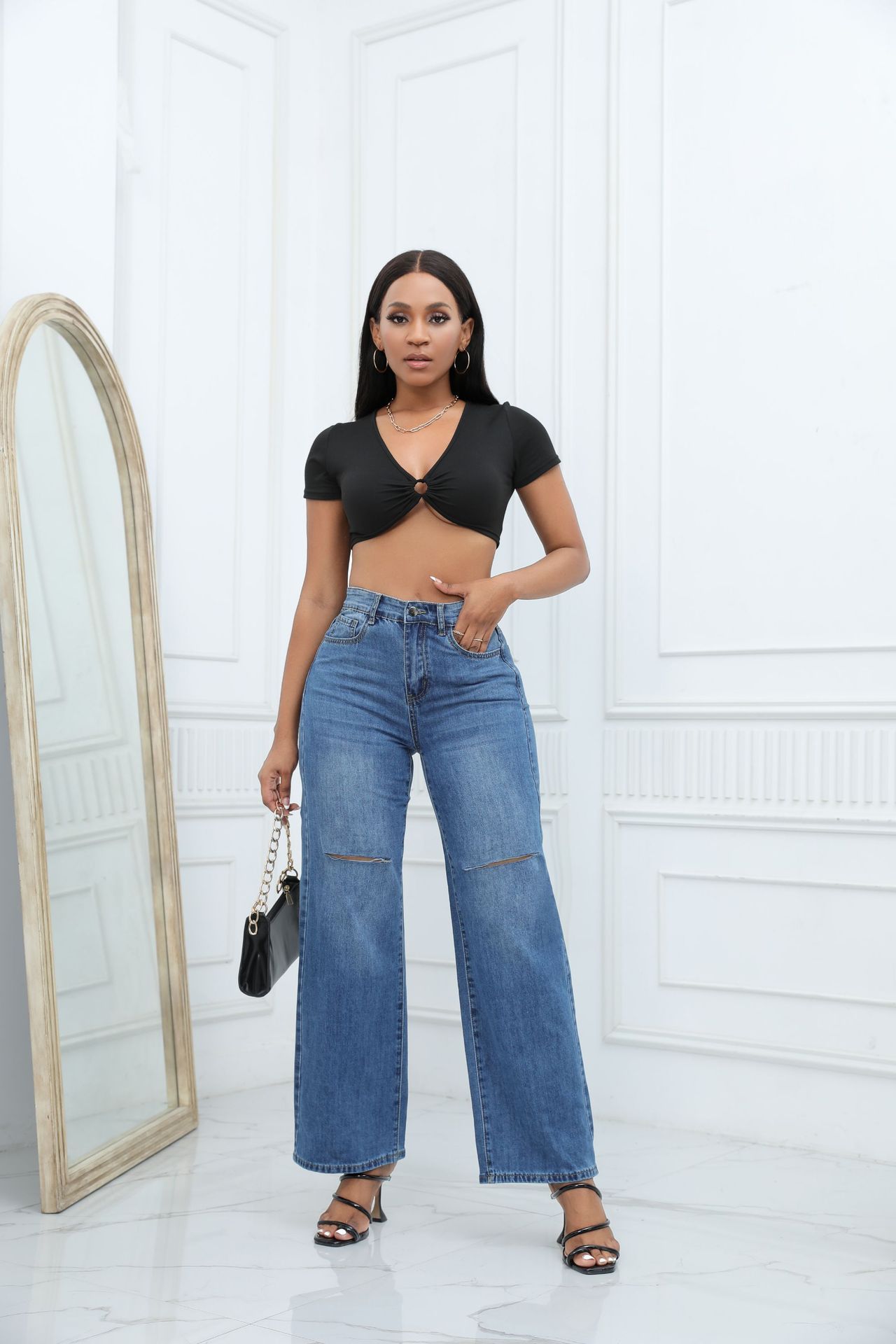 Wide-leg Jeans